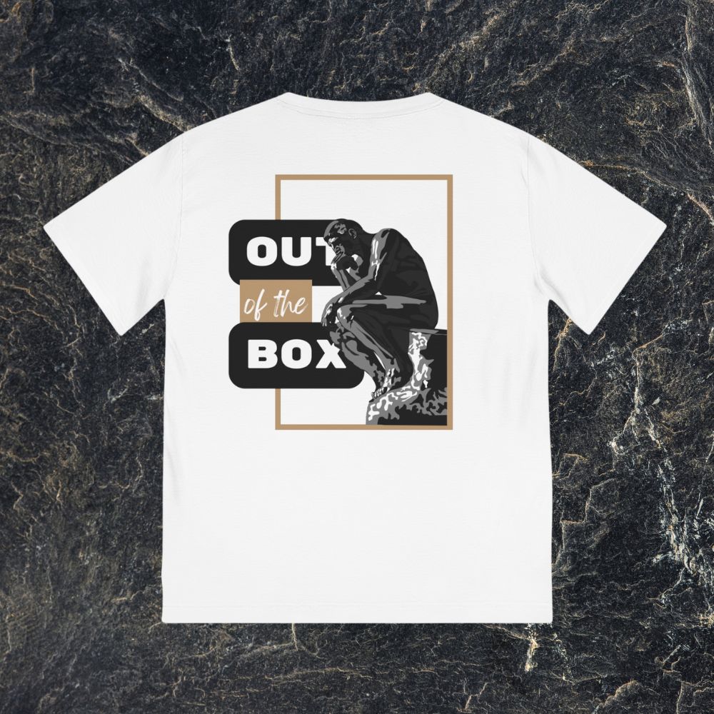 Vue de dos du T-shirt blanc 'Out Of The Box' en coton bio pour homme de la Collection PASSIONATE.